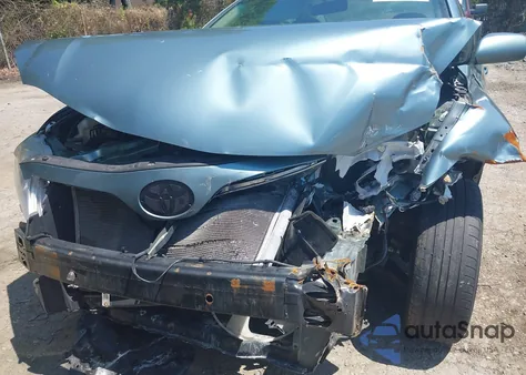 2010 Toyota Camry Le z USA, uszkodzony, nr VIN 4T4BF3EKXAR075058